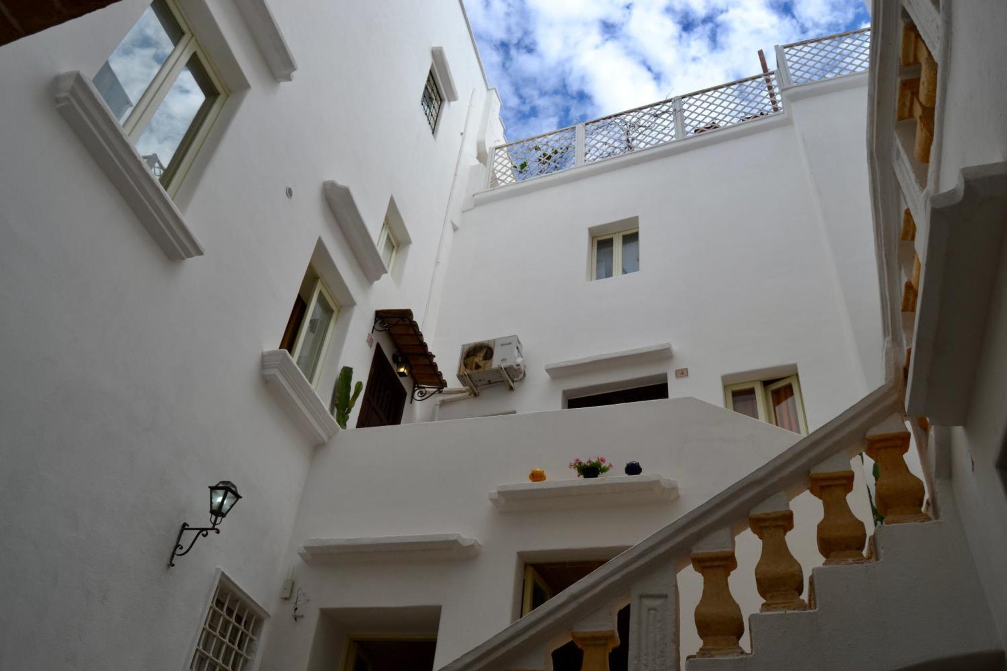 גאליפולי Kallistos Suites & Apartments מראה חיצוני תמונה