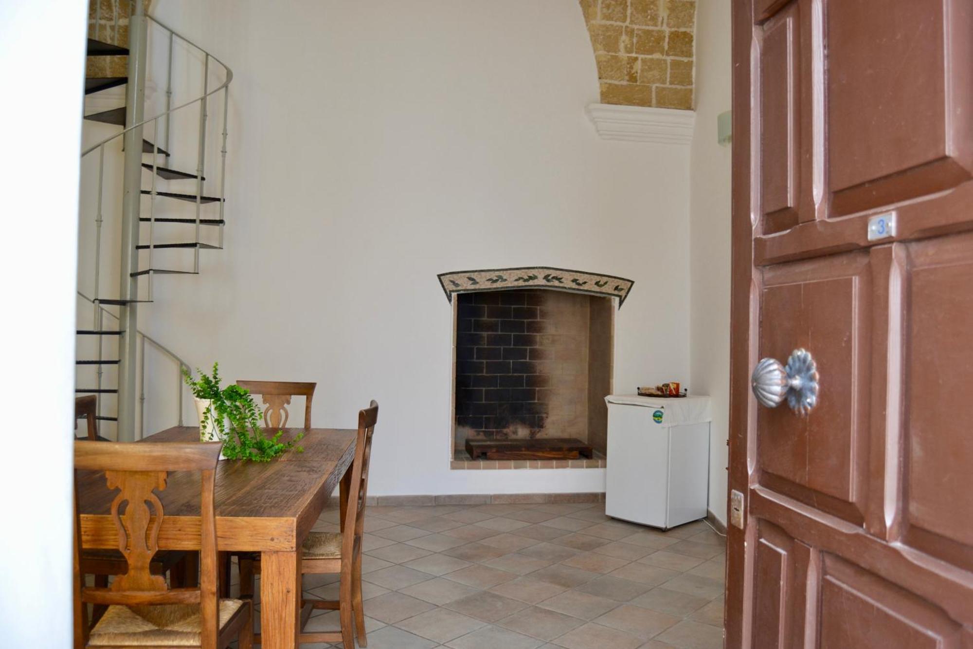 גאליפולי Kallistos Suites & Apartments מראה חיצוני תמונה