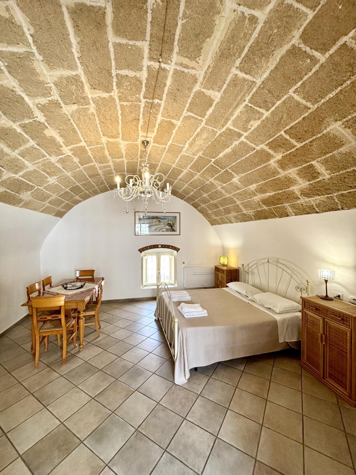 גאליפולי Kallistos Suites & Apartments מראה חיצוני תמונה