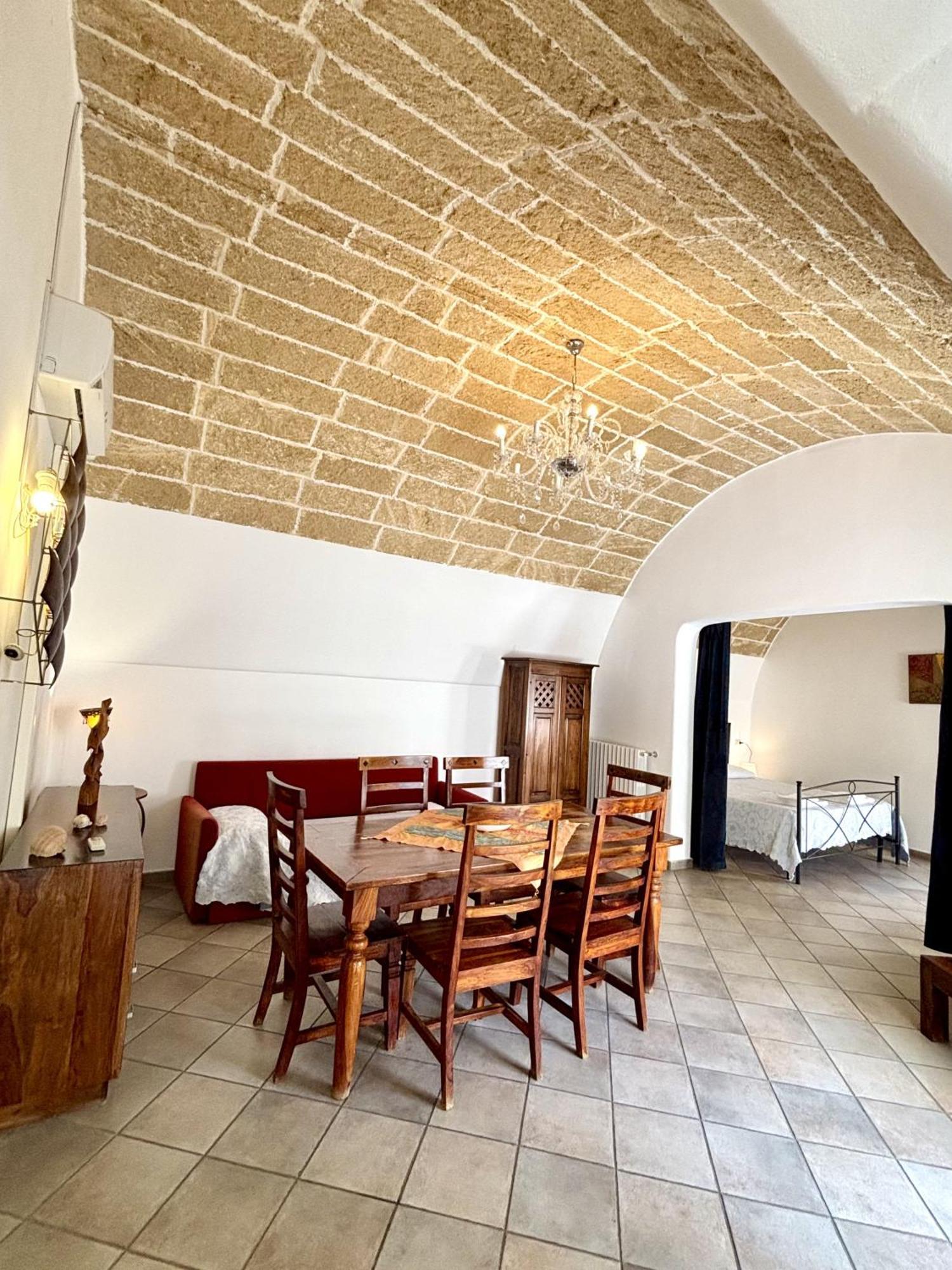 גאליפולי Kallistos Suites & Apartments מראה חיצוני תמונה