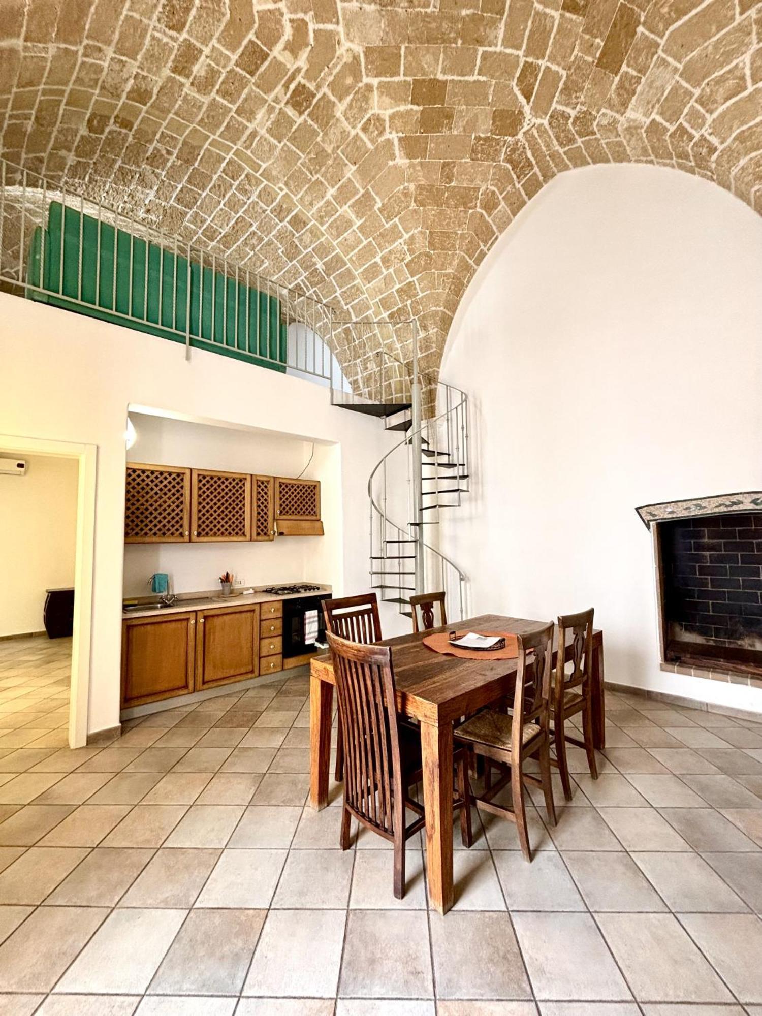גאליפולי Kallistos Suites & Apartments מראה חיצוני תמונה
