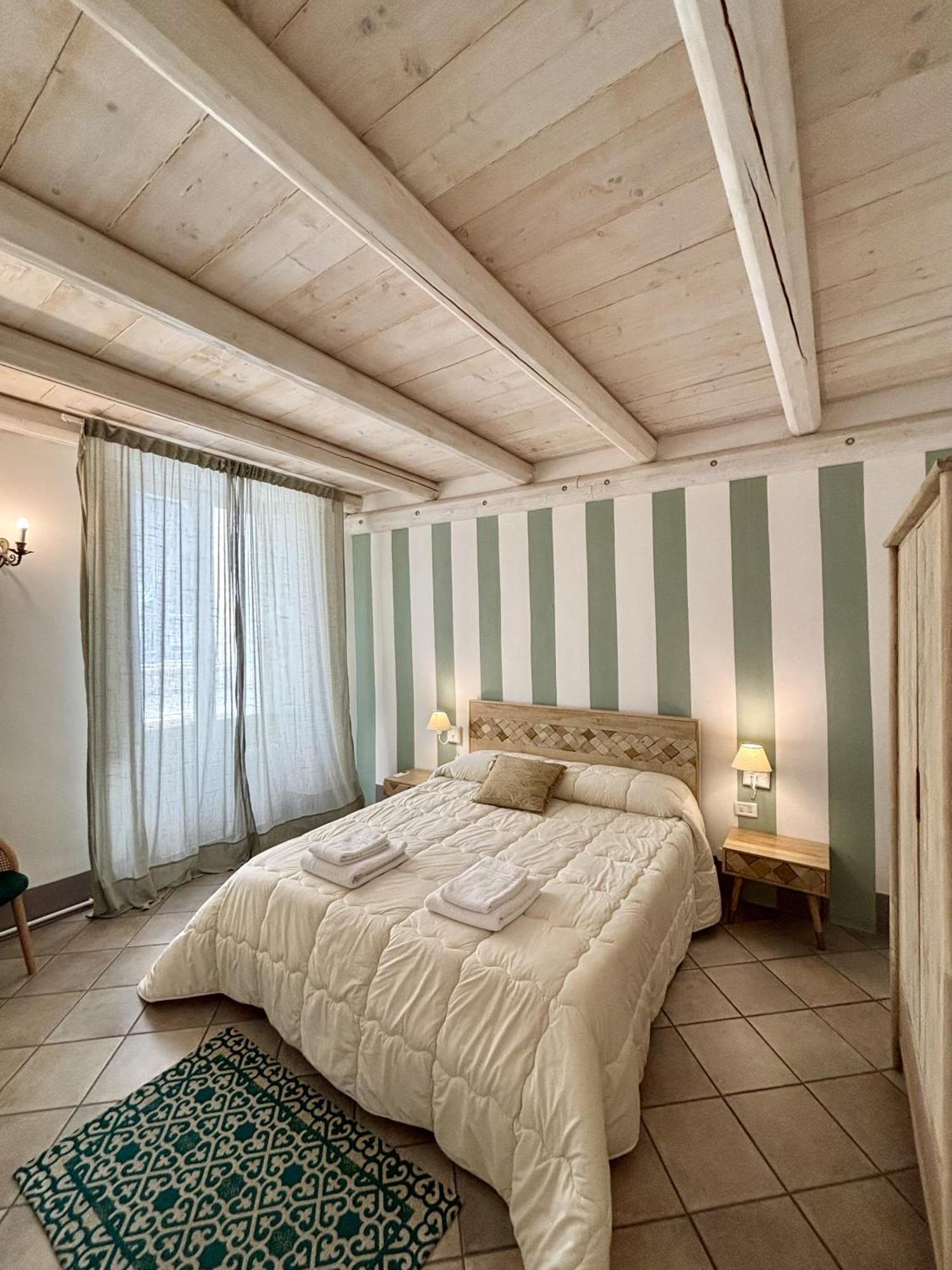 גאליפולי Kallistos Suites & Apartments מראה חיצוני תמונה